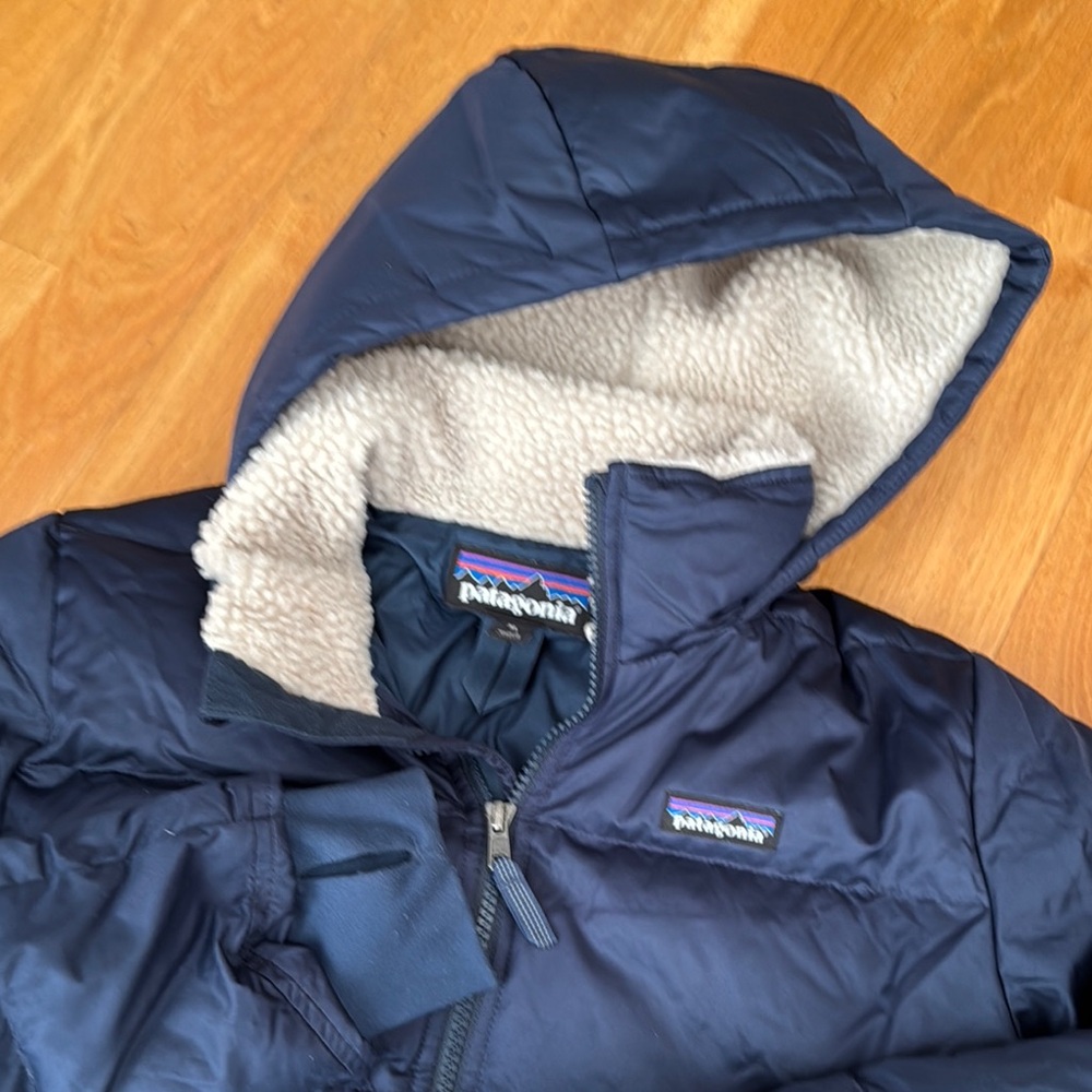Patagonia Kids Navy Blue Hooded Jacket - Picture 2 of 2